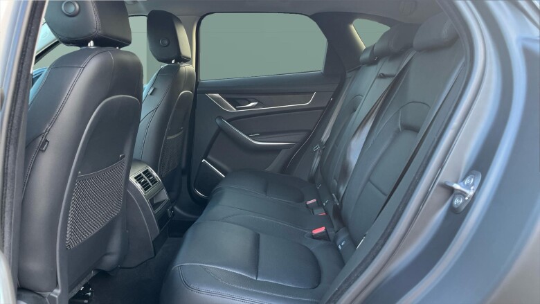 Jaguar F-Pace 2.0 P400e SE 5dr Auto AWD Estate